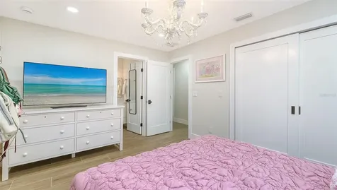 602 Buttonwood Drive Longboat Key FL 34228