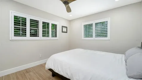 602 Buttonwood Drive Longboat Key FL 34228