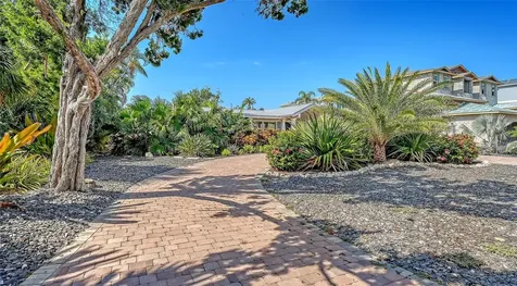 602 Buttonwood Drive Longboat Key FL 34228