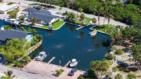 602 Buttonwood Drive Longboat Key FL 34228