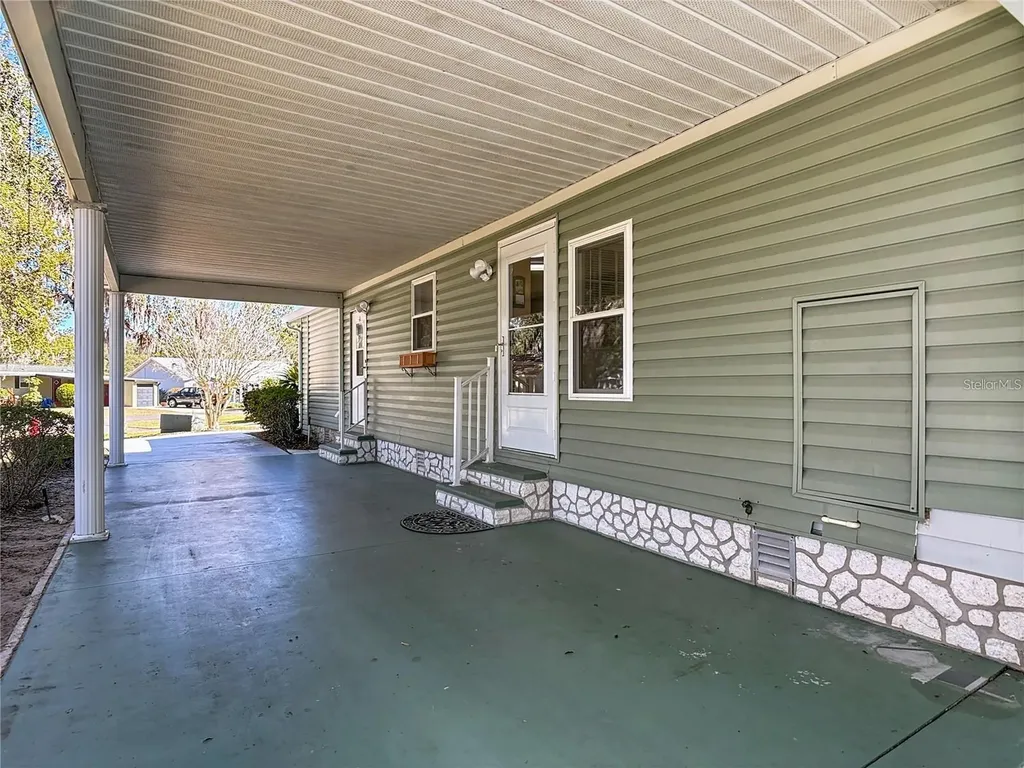 25533 Belle Helene Leesburg FL 34748