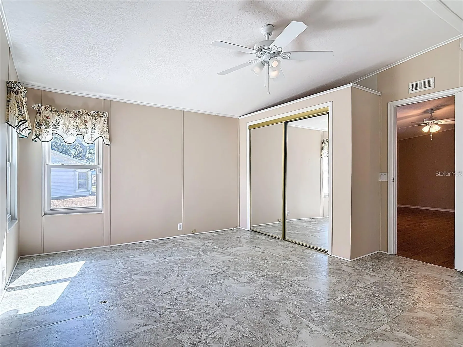 25533 Belle Helene Leesburg FL 34748