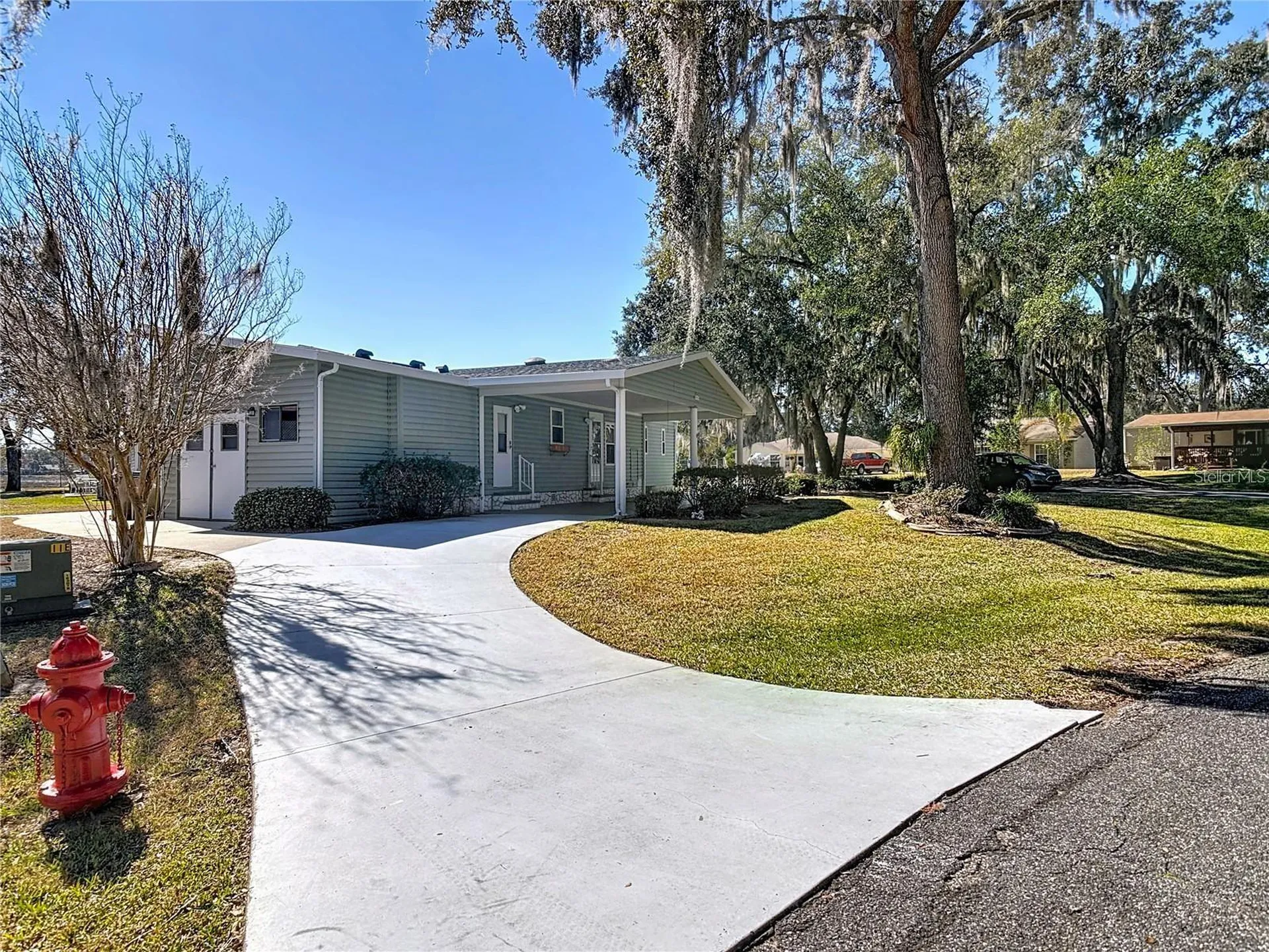 25533 Belle Helene Leesburg FL 34748