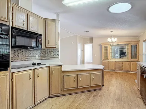 25533 Belle Helene Leesburg FL 34748