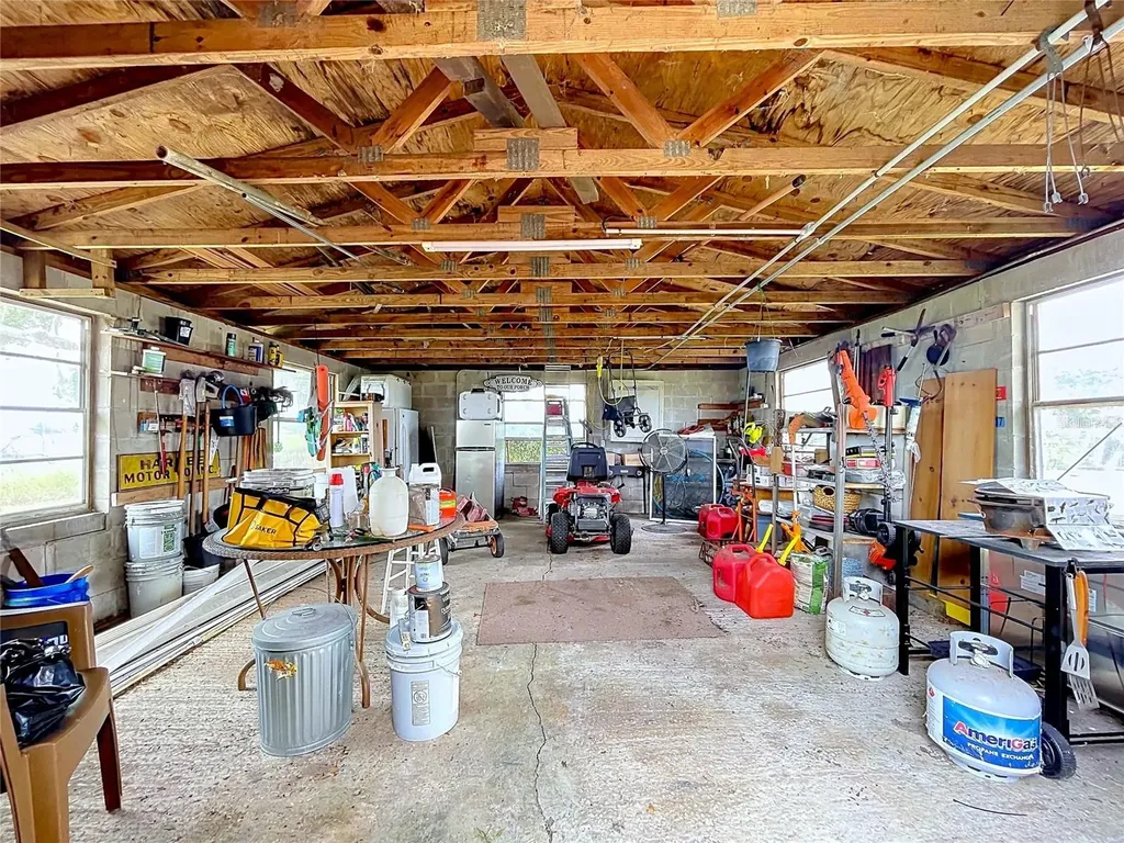 392 Old Dixie Highway Bowling Green FL 33834