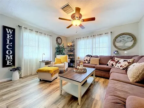 392 Old Dixie Highway Bowling Green FL 33834