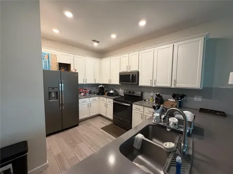 9896 Red Eagle Drive Orlando FL 32825