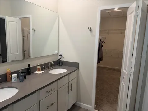 9896 Red Eagle Drive Orlando FL 32825