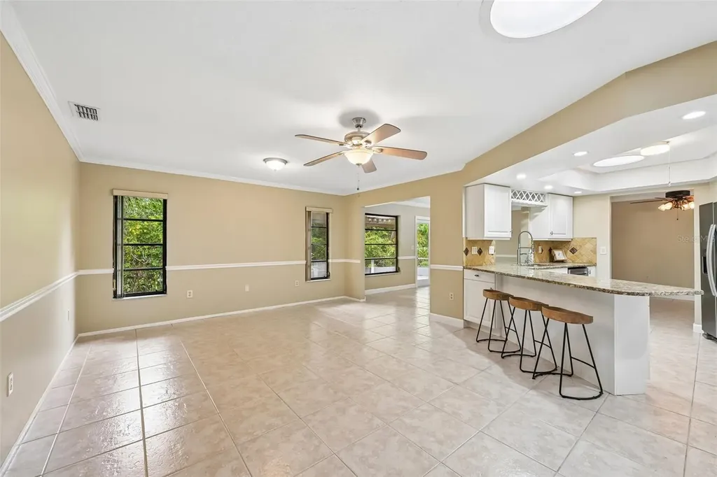 4873 Huntleigh Drive Sarasota FL 34233
