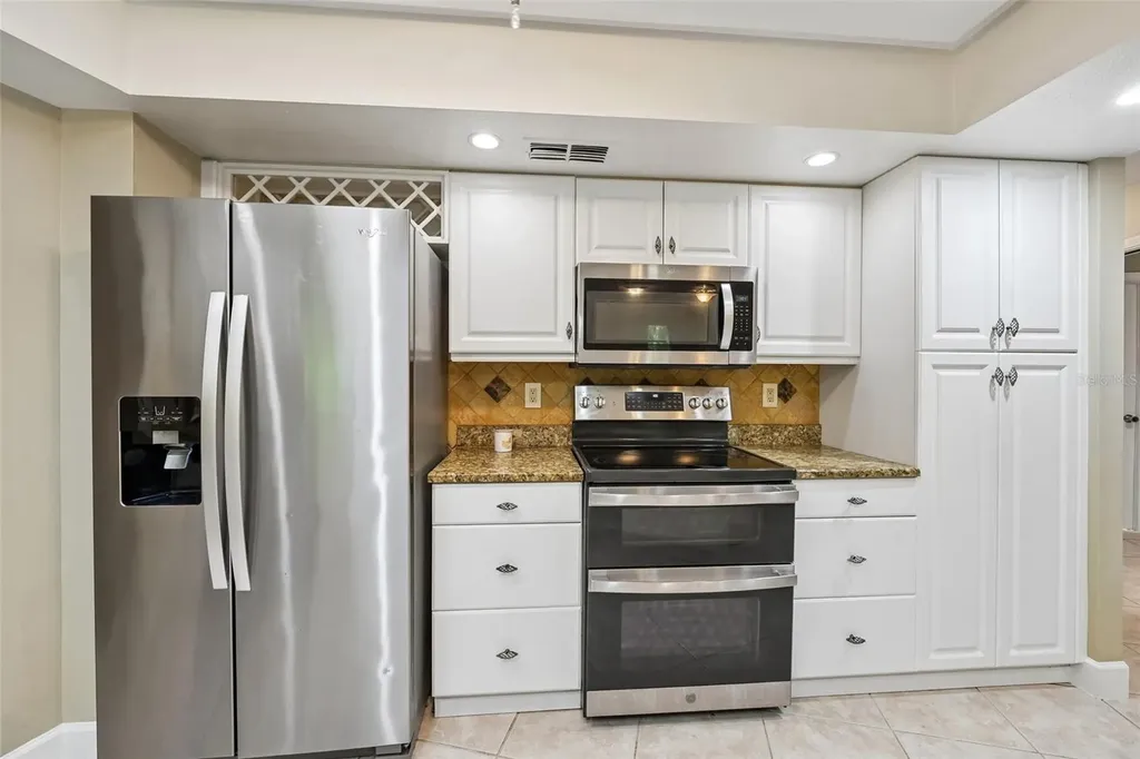 4873 Huntleigh Drive Sarasota FL 34233