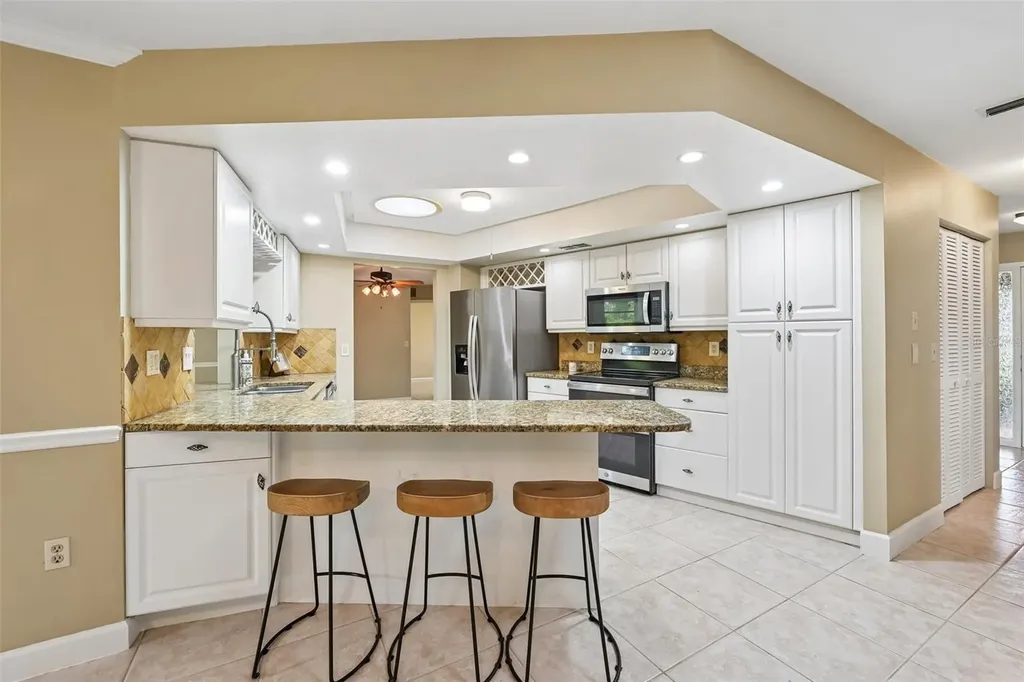 4873 Huntleigh Drive Sarasota FL 34233