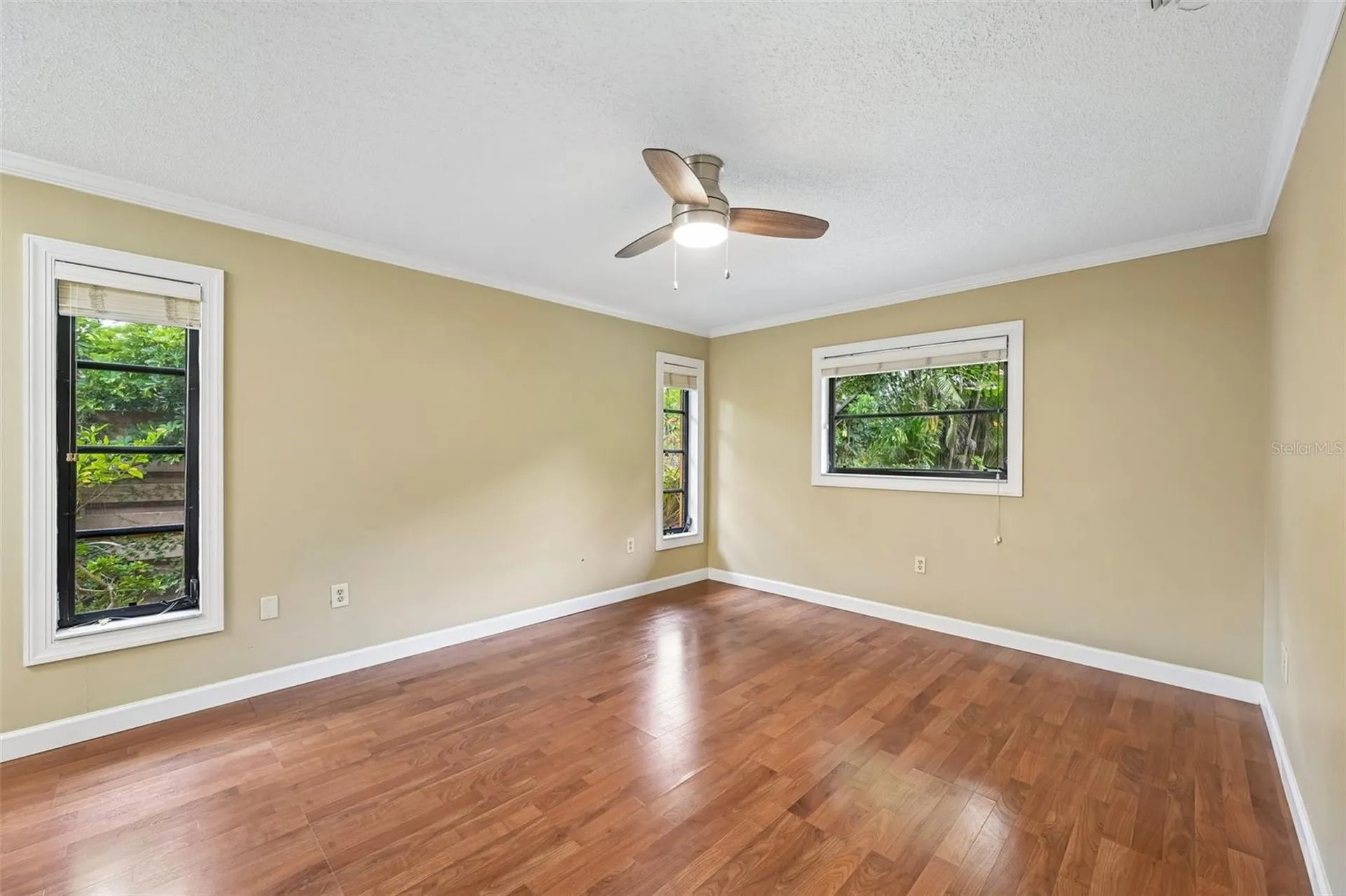 4873 Huntleigh Drive Sarasota FL 34233
