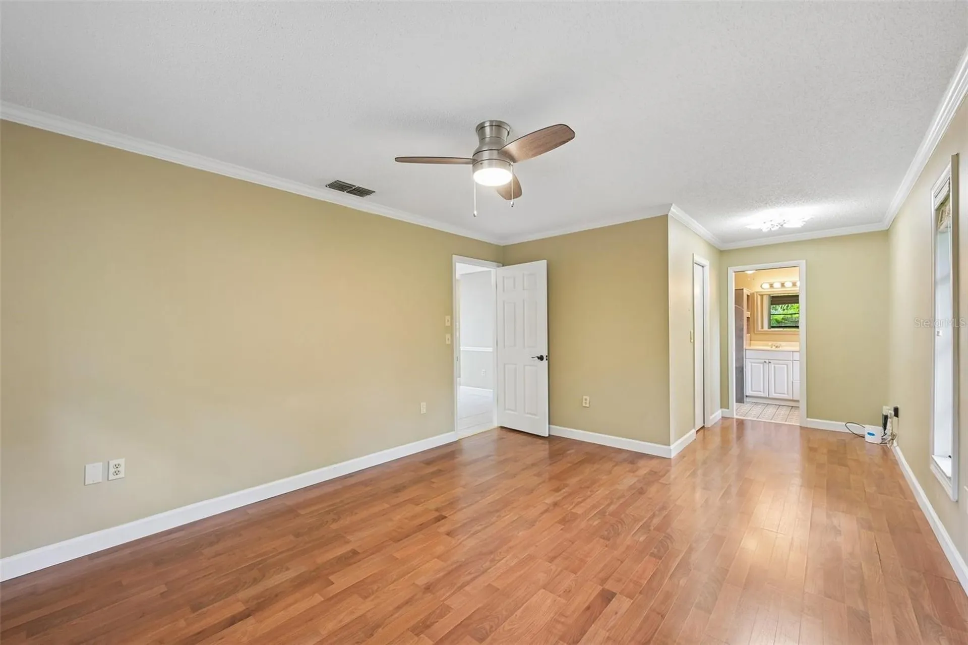 4873 Huntleigh Drive Sarasota FL 34233