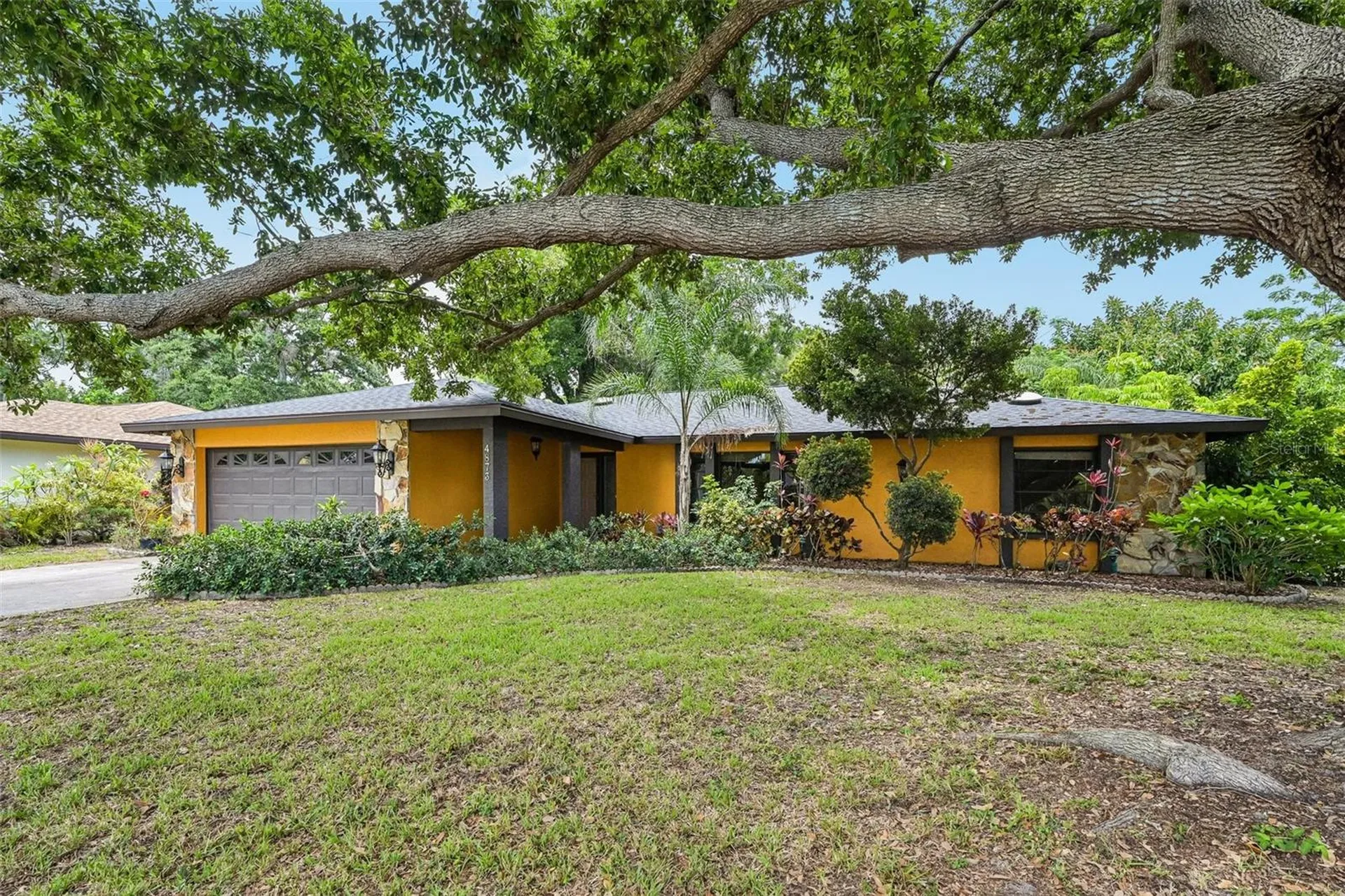 4873 Huntleigh Drive Sarasota FL 34233