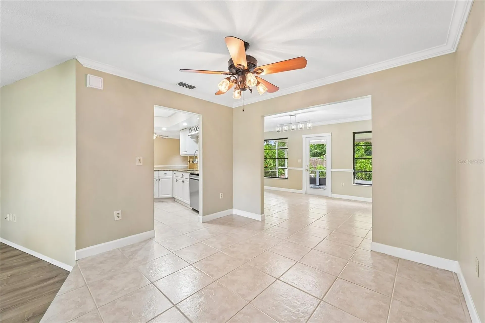 4873 Huntleigh Drive Sarasota FL 34233