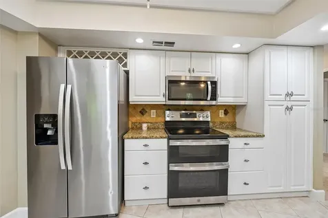 4873 Huntleigh Drive Sarasota FL 34233