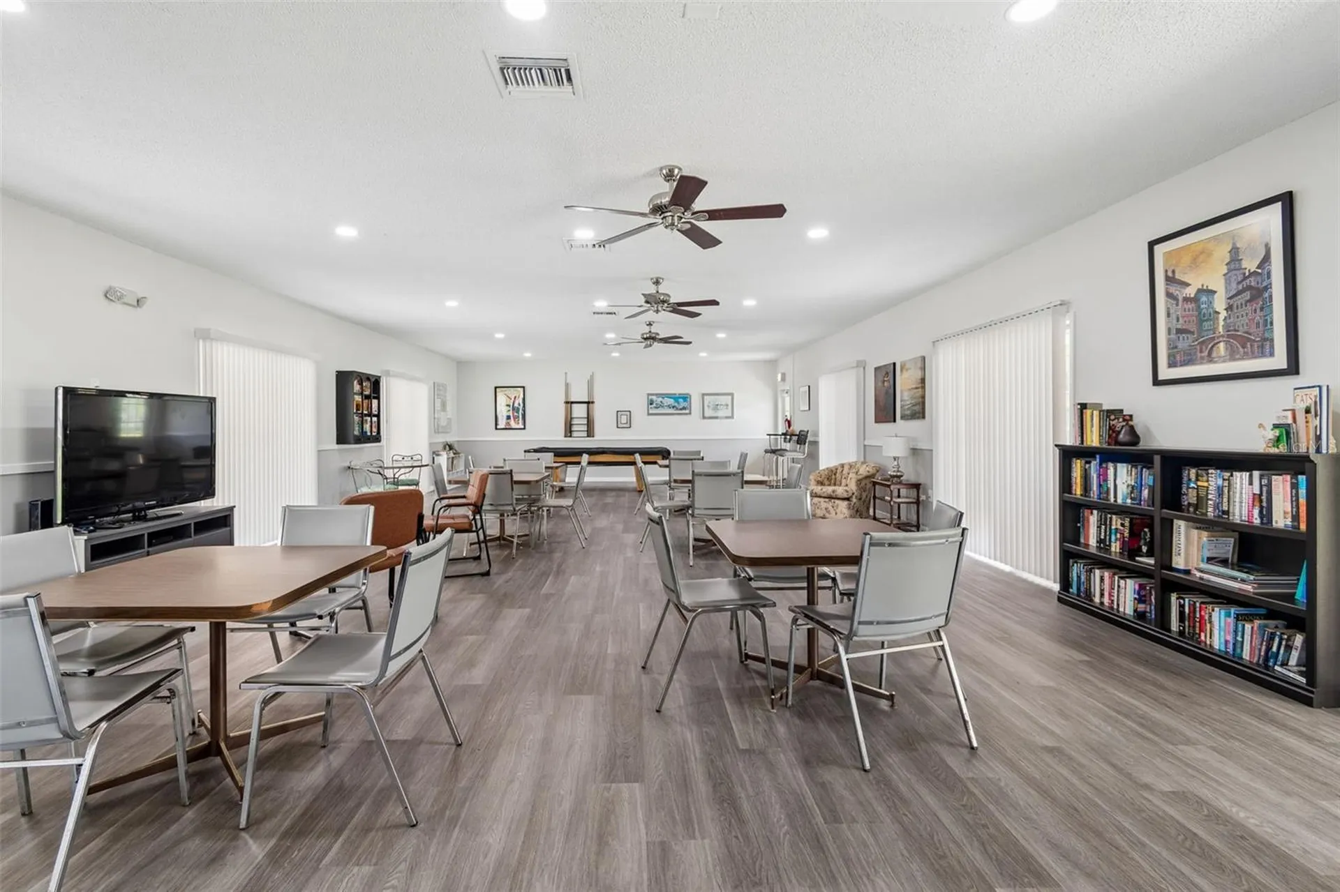 8101 11th Street N St Petersburg FL 33702