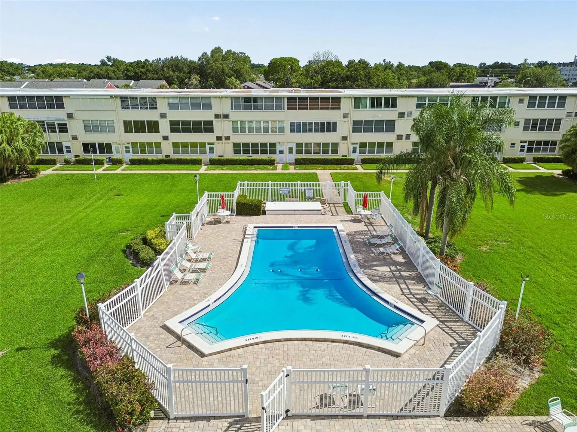 8101 11th Street N St Petersburg FL 33702