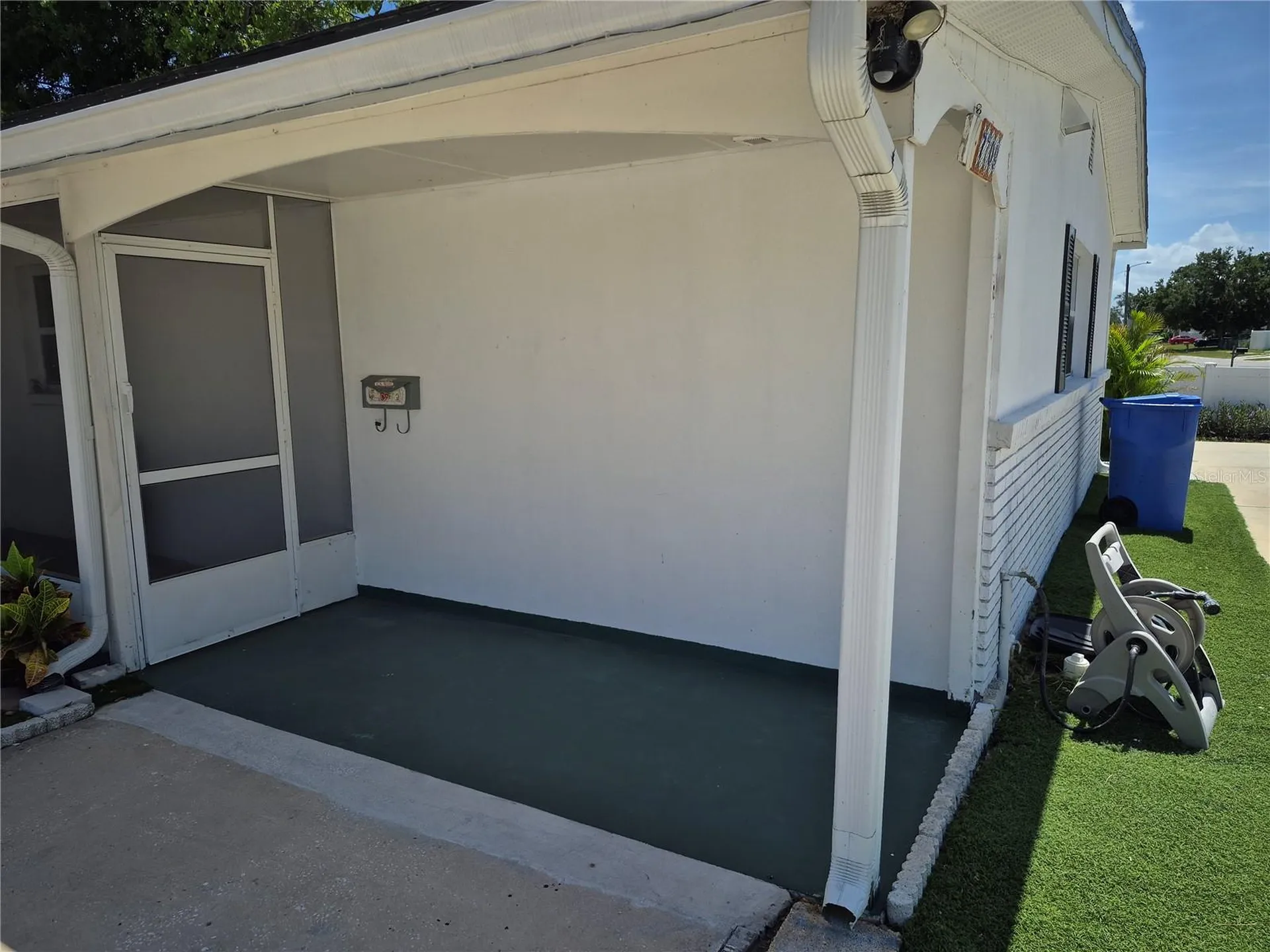 7709 W Hanna Avenue Tampa FL 33615