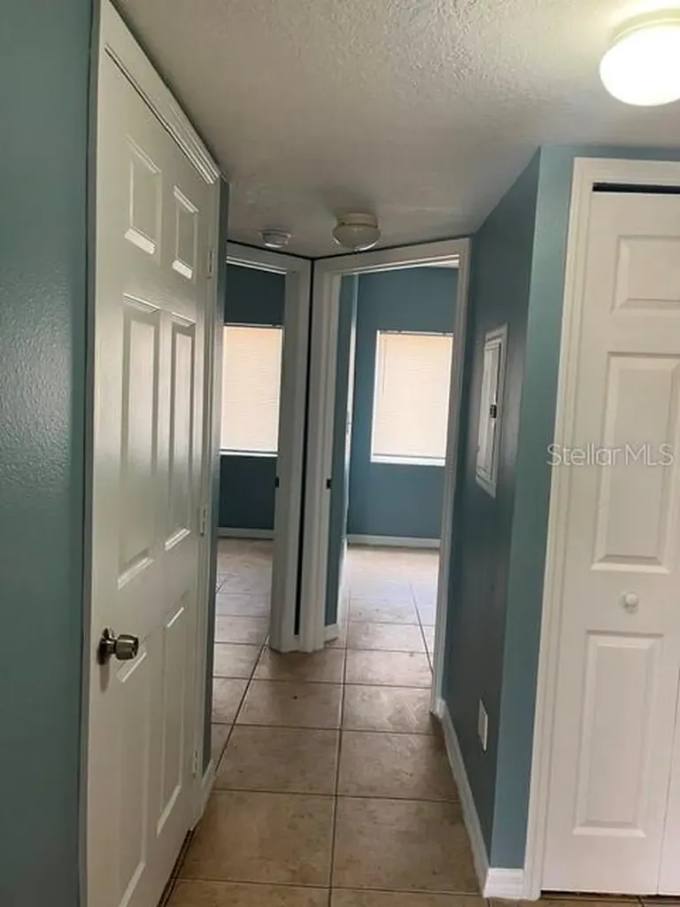 495 Las Cortes Lane Orlando FL 32824