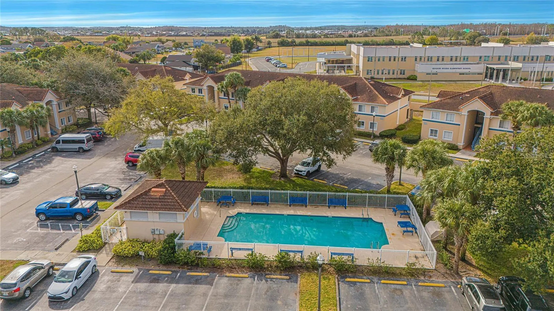 495 Las Cortes Lane Orlando FL 32824