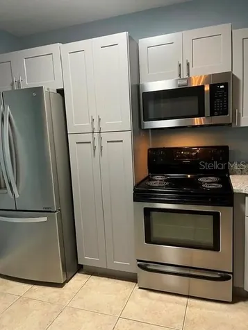 495 Las Cortes Lane Orlando FL 32824