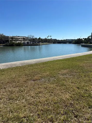 7405 Bay Island Drive S South Pasadena FL 33707