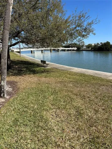 7405 Bay Island Drive S South Pasadena FL 33707