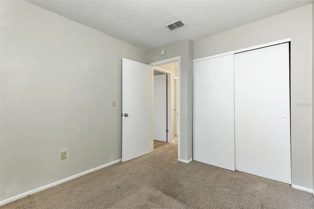 2517 E Stanley Matthew Circle Tampa FL 33604