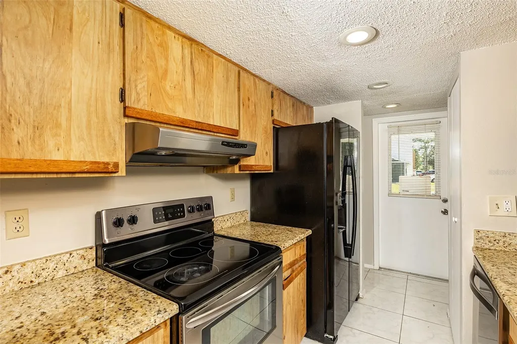 2517 E Stanley Matthew Circle Tampa FL 33604
