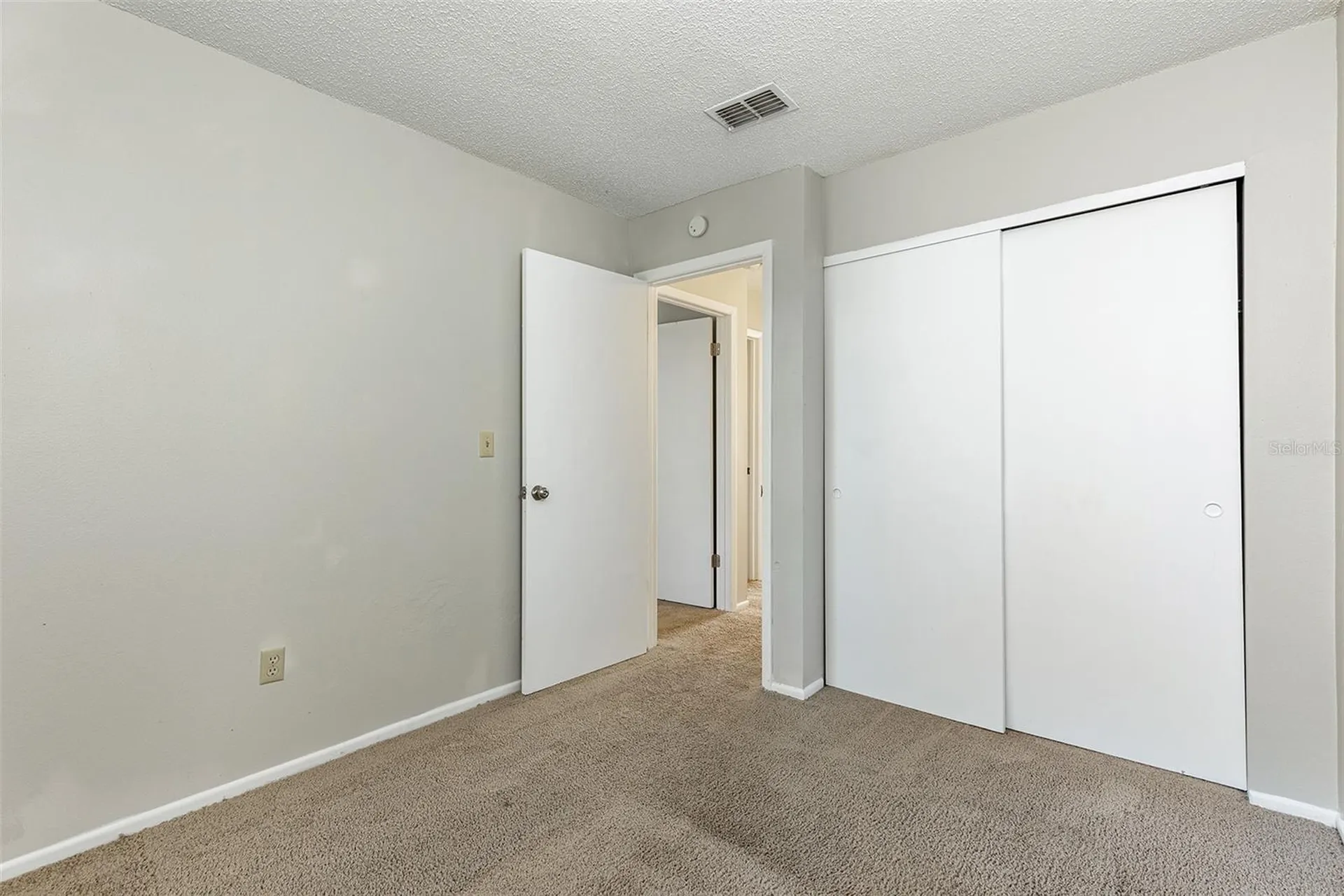 2517 E Stanley Matthew Circle Tampa FL 33604