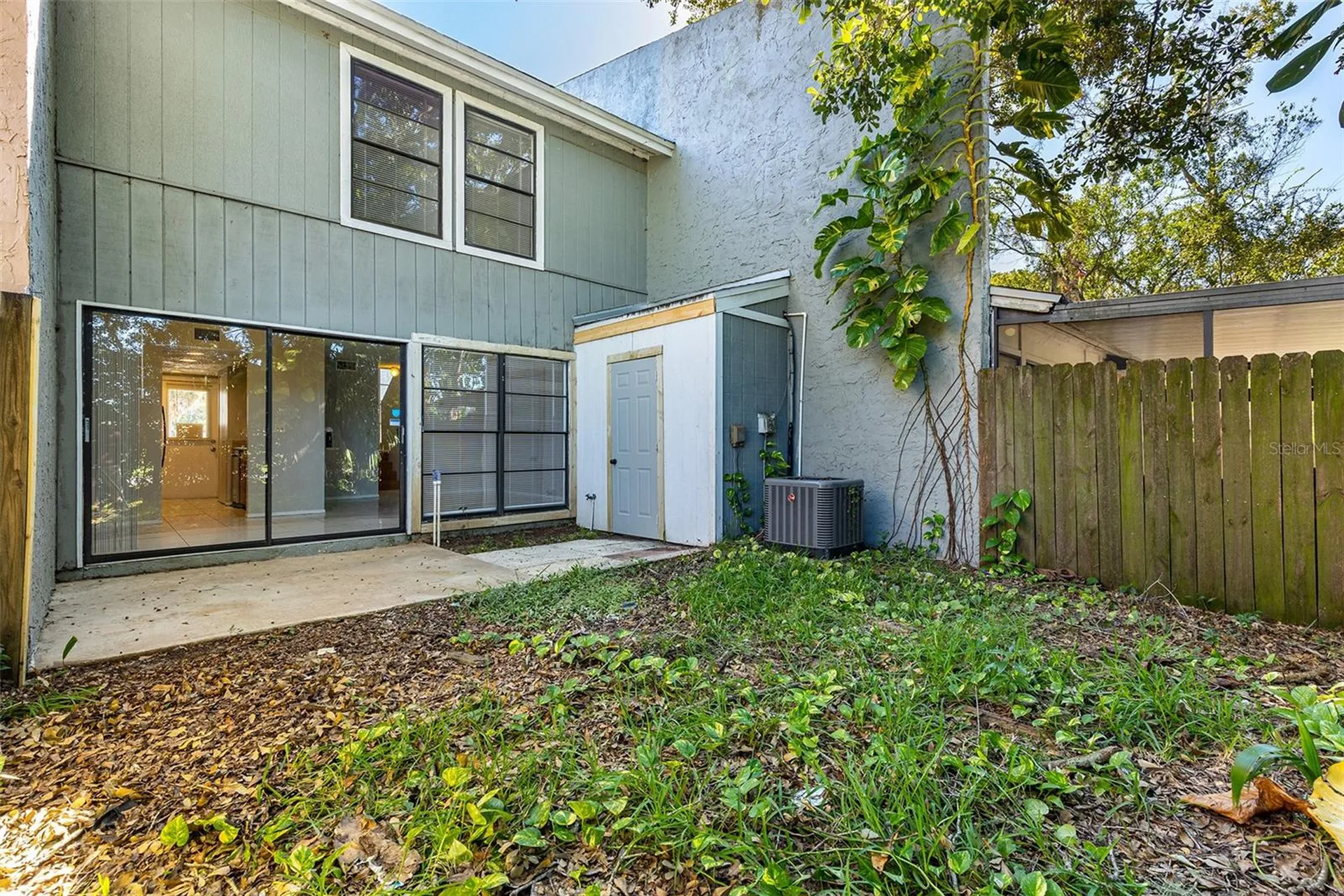 2517 E Stanley Matthew Circle Tampa FL 33604