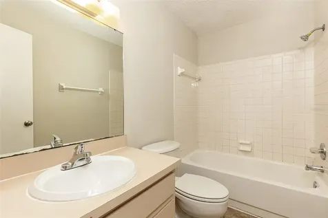 2517 E Stanley Matthew Circle Tampa FL 33604