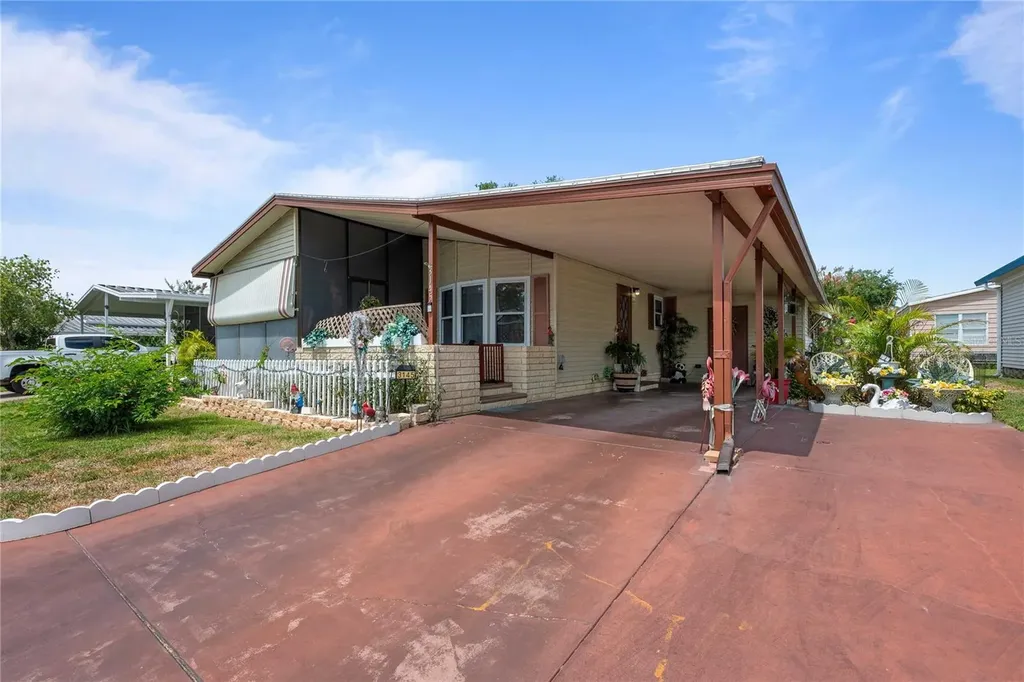3145 Great Oak Street Wesley Chapel FL 33543