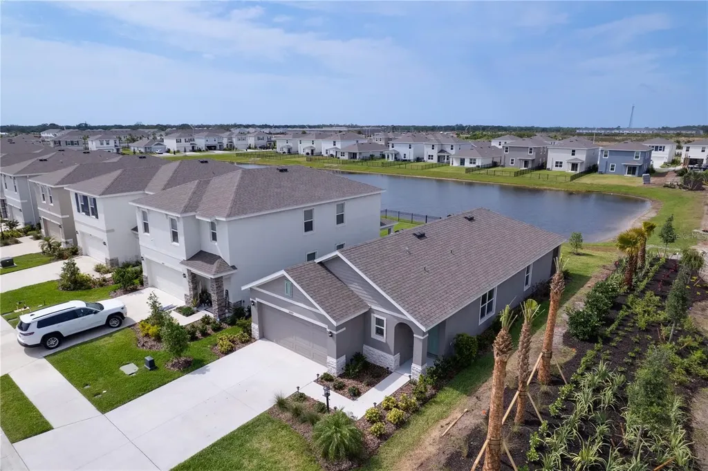 16929 Yard Spring Drive Bradenton FL 34211
