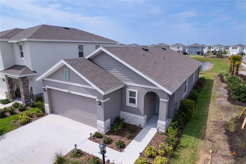 16929 Yard Spring Drive Bradenton FL 34211