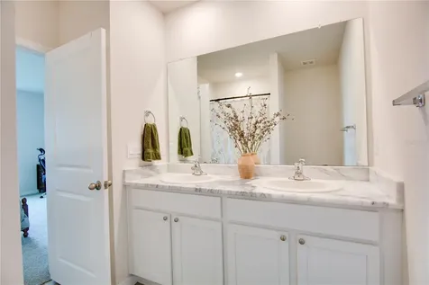 16929 Yard Spring Drive Bradenton FL 34211
