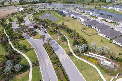 16929 Yard Spring Drive Bradenton FL 34211