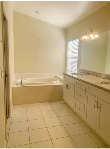 15534 Martinmeadow Drive Lithia FL 33547
