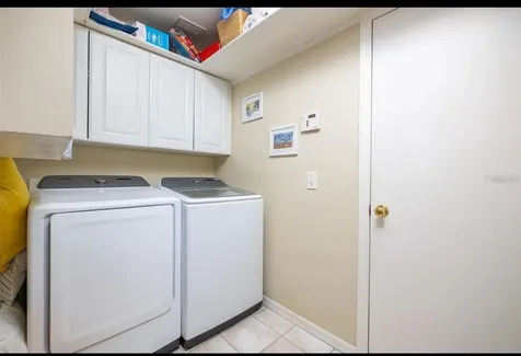 15534 Martinmeadow Drive Lithia FL 33547