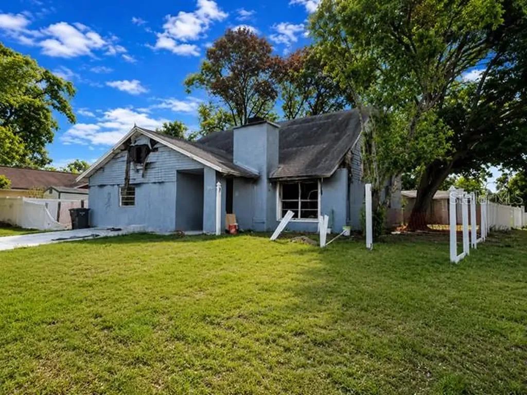 606 Forest Hills Drive Brandon FL 33510