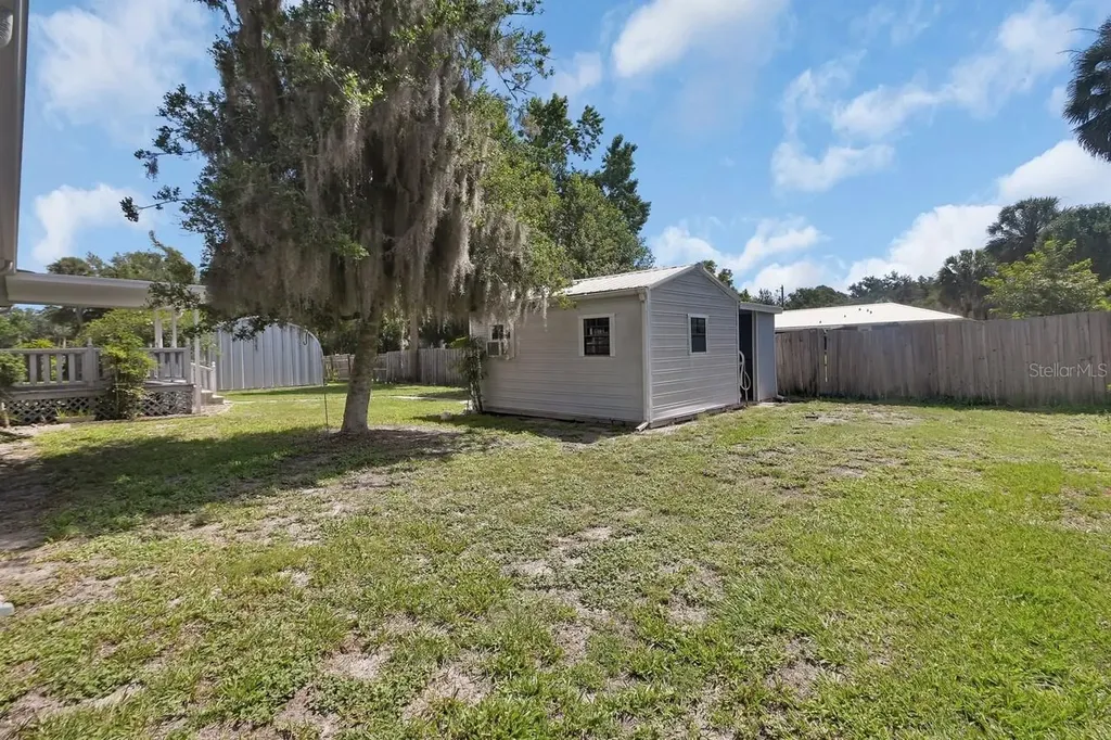 1637 Hontoon Road Deland FL 32720