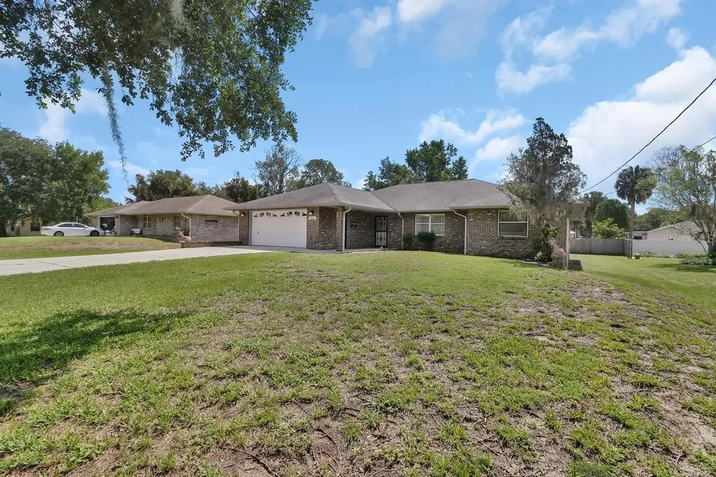 1637 Hontoon Road Deland FL 32720