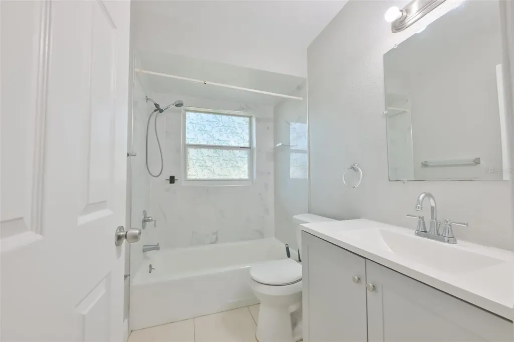 15616 Avalon Avenue Clearwater FL 33760