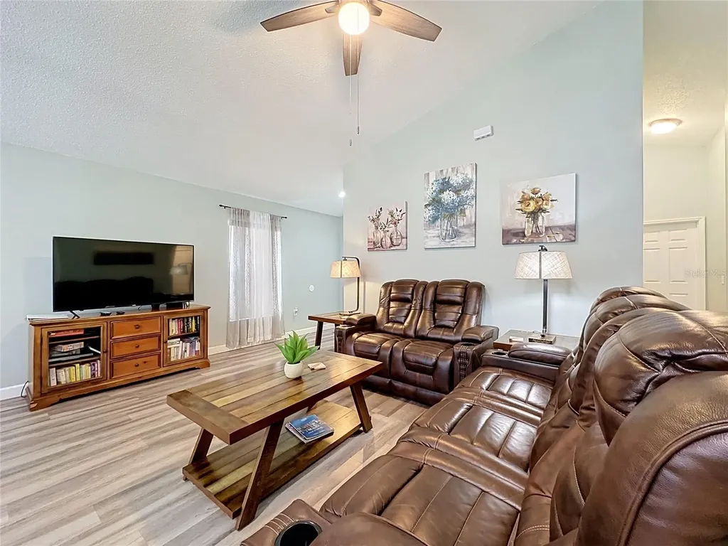 2464 Saint Augustine Boulevard Haines City FL 33844