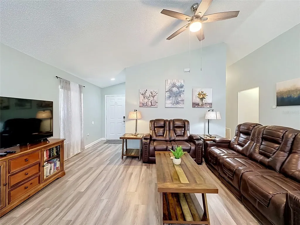 2464 Saint Augustine Boulevard Haines City FL 33844