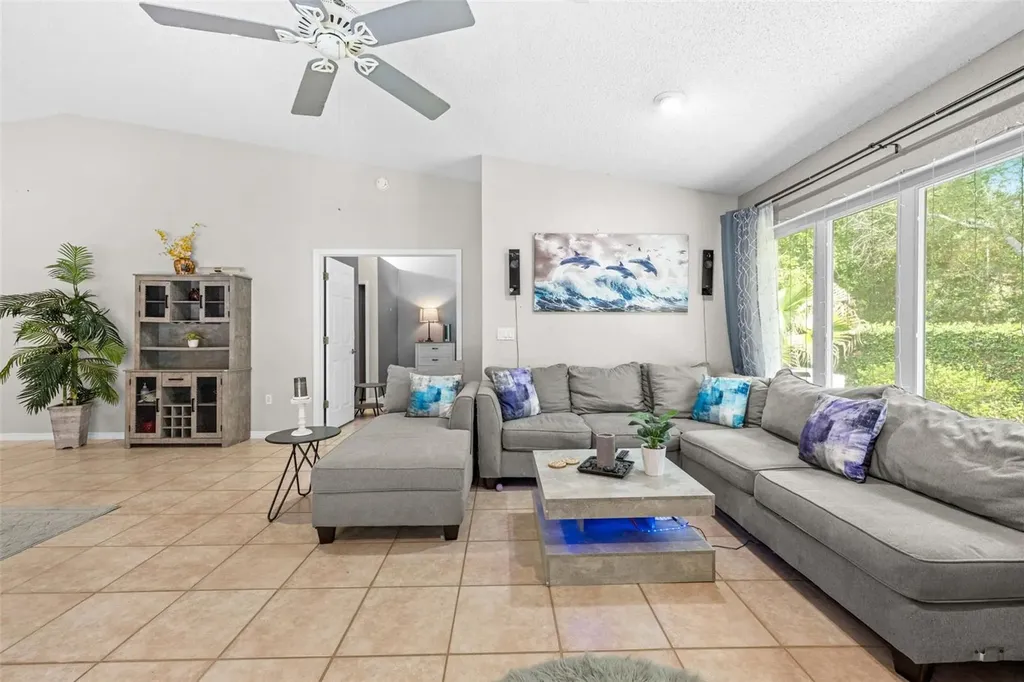 9354 Mississippi Run Weeki Wachee FL 34613
