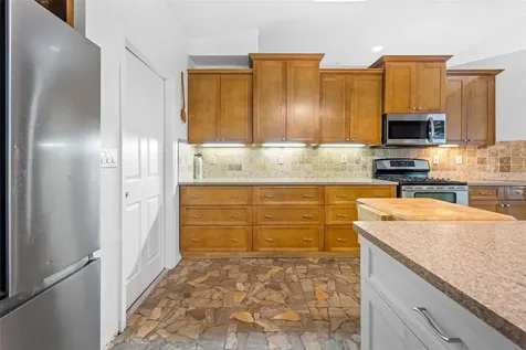 9354 Mississippi Run Weeki Wachee FL 34613