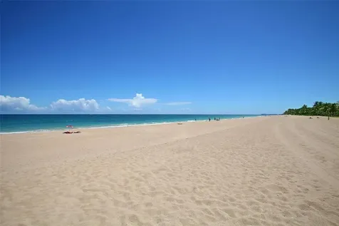 59 Kings Court San Juan PR 00912