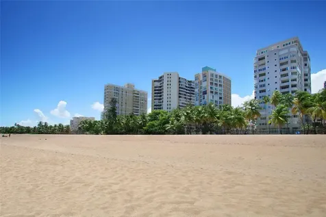 59 Kings Court San Juan PR 00912